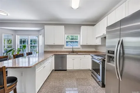 14 Hessian Court South Setauket NY 11720