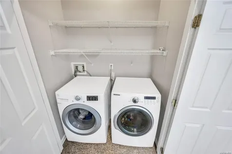 14 Hessian Court South Setauket NY 11720