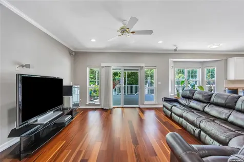 14 Hessian Court South Setauket NY 11720