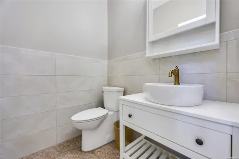 14 Hessian Court South Setauket NY 11720