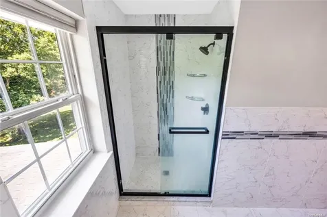 14 Hessian Court South Setauket NY 11720