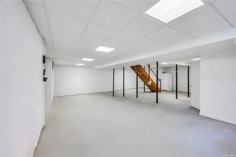 14 Hessian Court South Setauket NY 11720