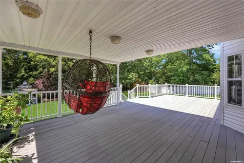 14 Hessian Court South Setauket NY 11720