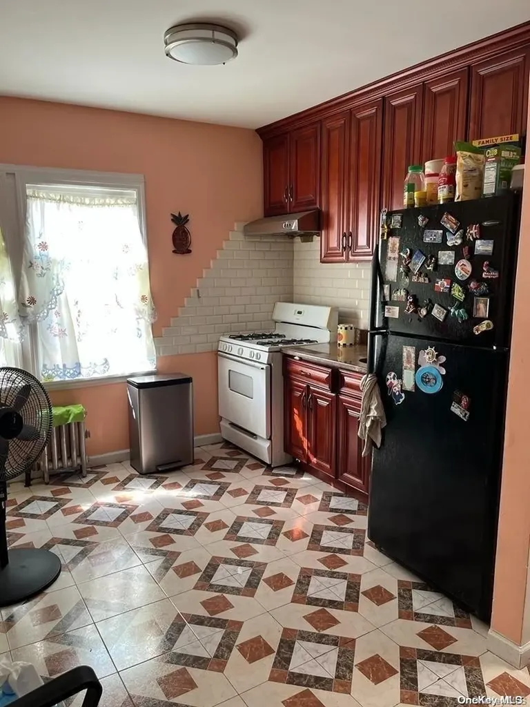 37 Sheridan Avenue Brooklyn NY 11208