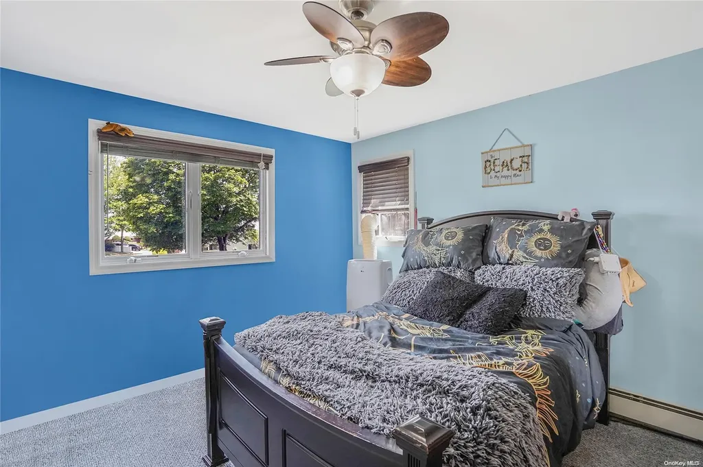 22 Page Lane Westbury NY 11590