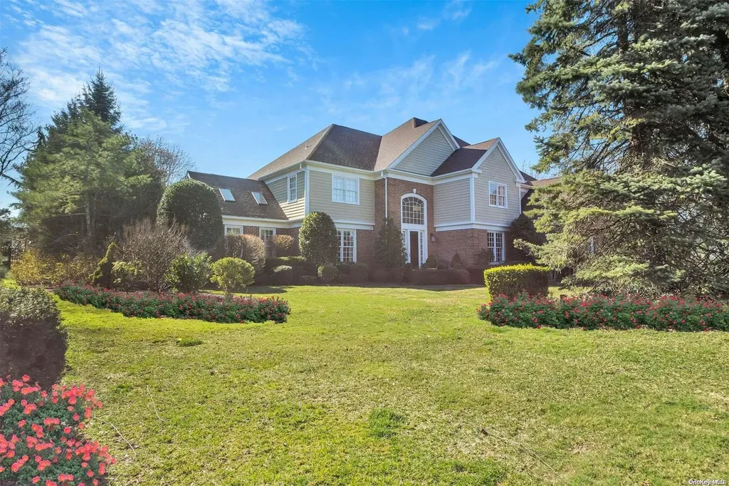 16 Stone Hill Drive N Manhasset NY 11030