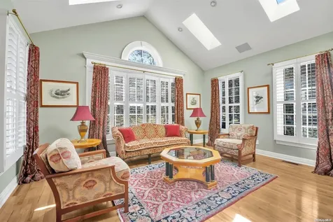 16 Stone Hill Drive N Manhasset NY 11030