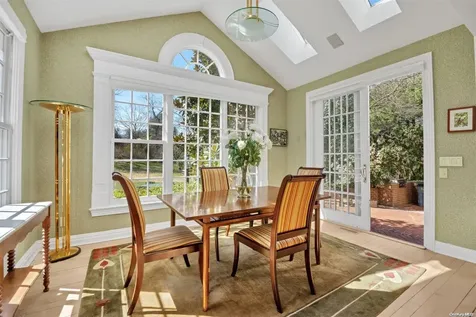 16 Stone Hill Drive N Manhasset NY 11030