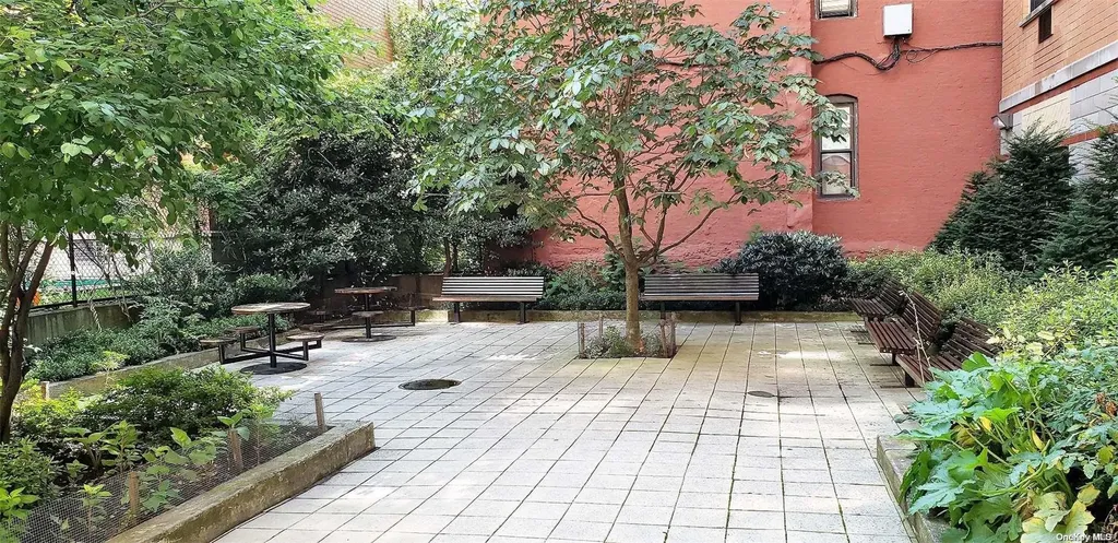 3044 3rd Avenue Bronx NY 10451