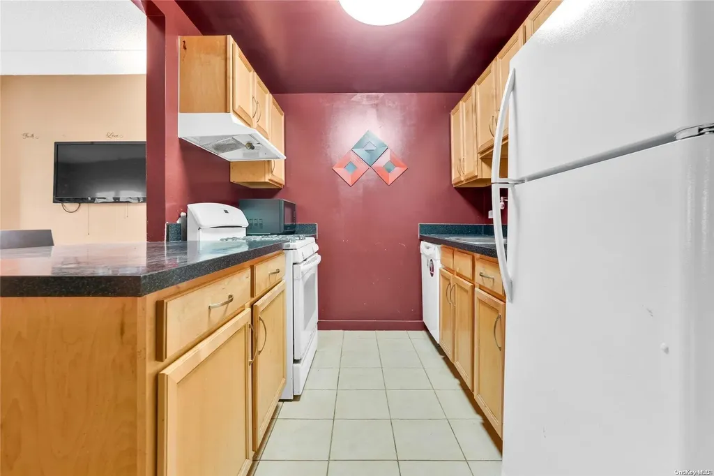 3044 3rd Avenue Bronx NY 10451