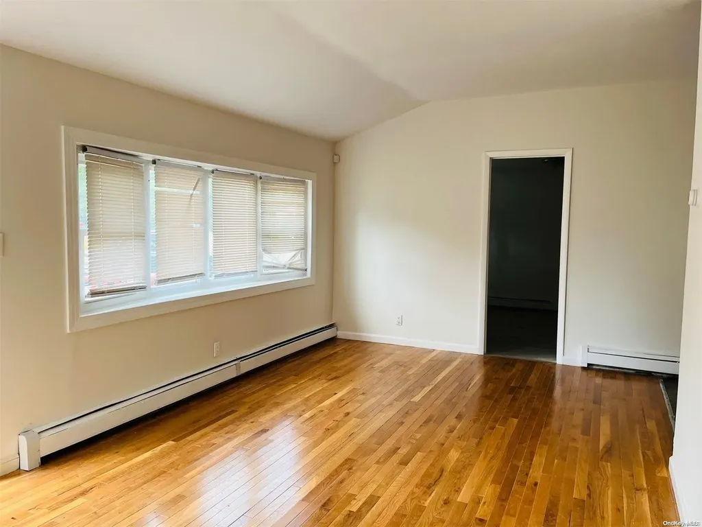 559 Taylor Avenue East Patchogue NY 11772