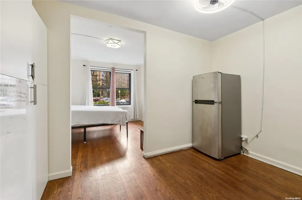 2615 Avenue O Brooklyn NY 11210