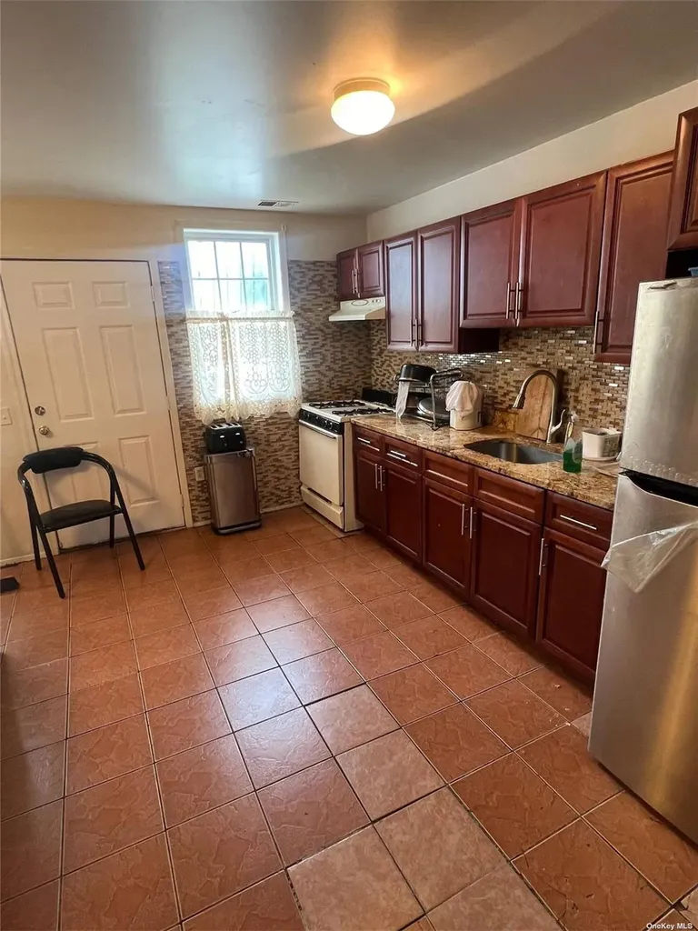 1825 Linden Boulevard Brooklyn NY 11207