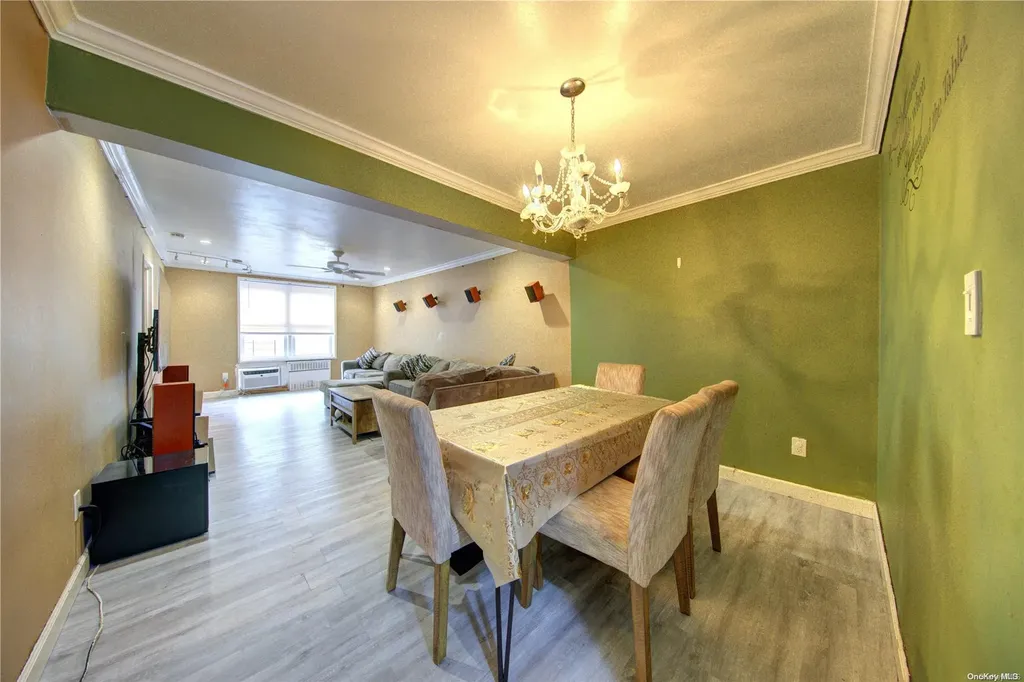 110 Brooklyn Avenue Freeport NY 11520