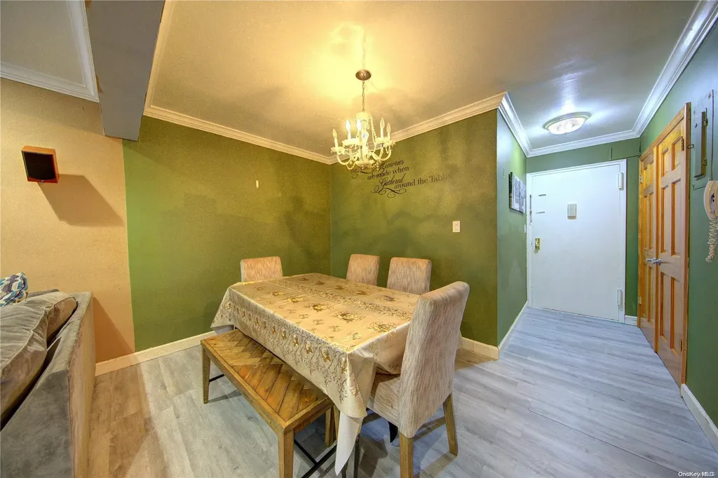 110 Brooklyn Avenue Freeport NY 11520