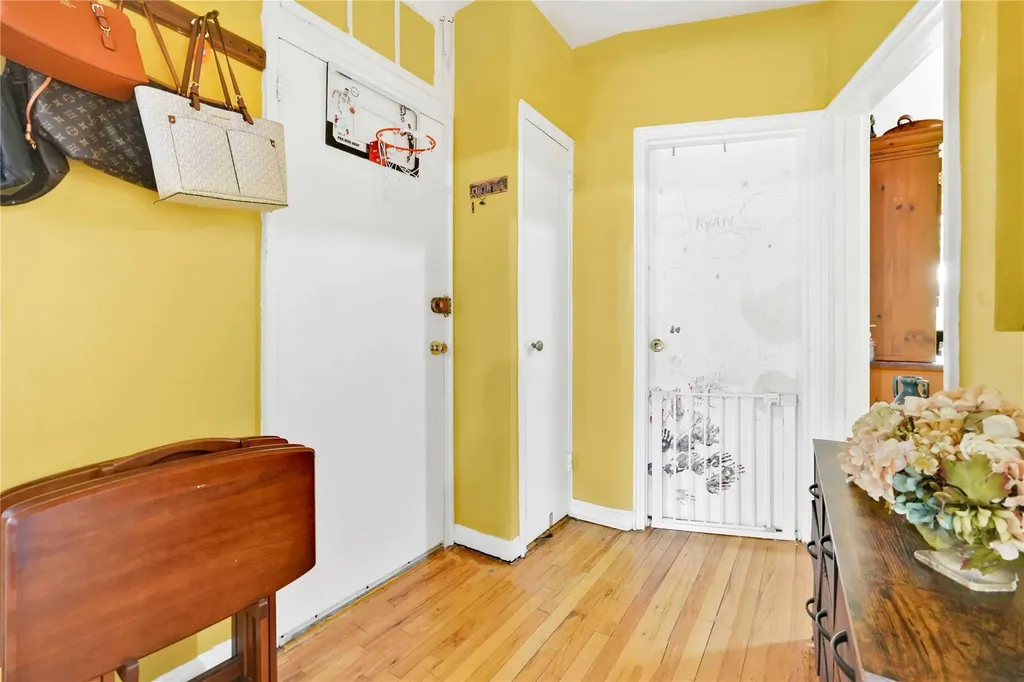 25-37 48th Street Astoria NY 11103
