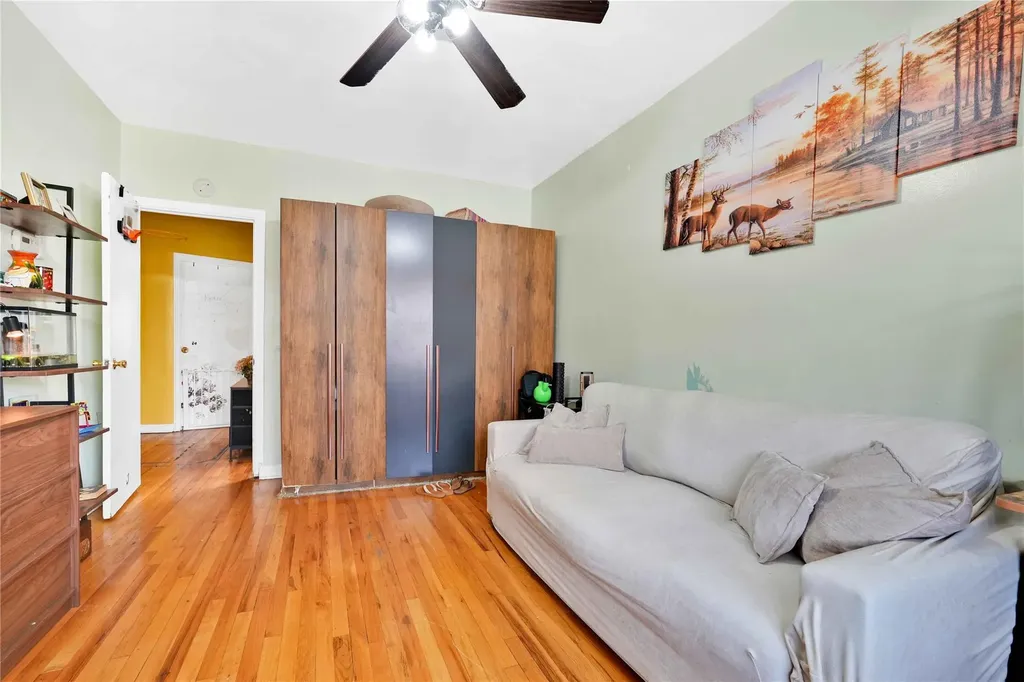 25-37 48th Street Astoria NY 11103