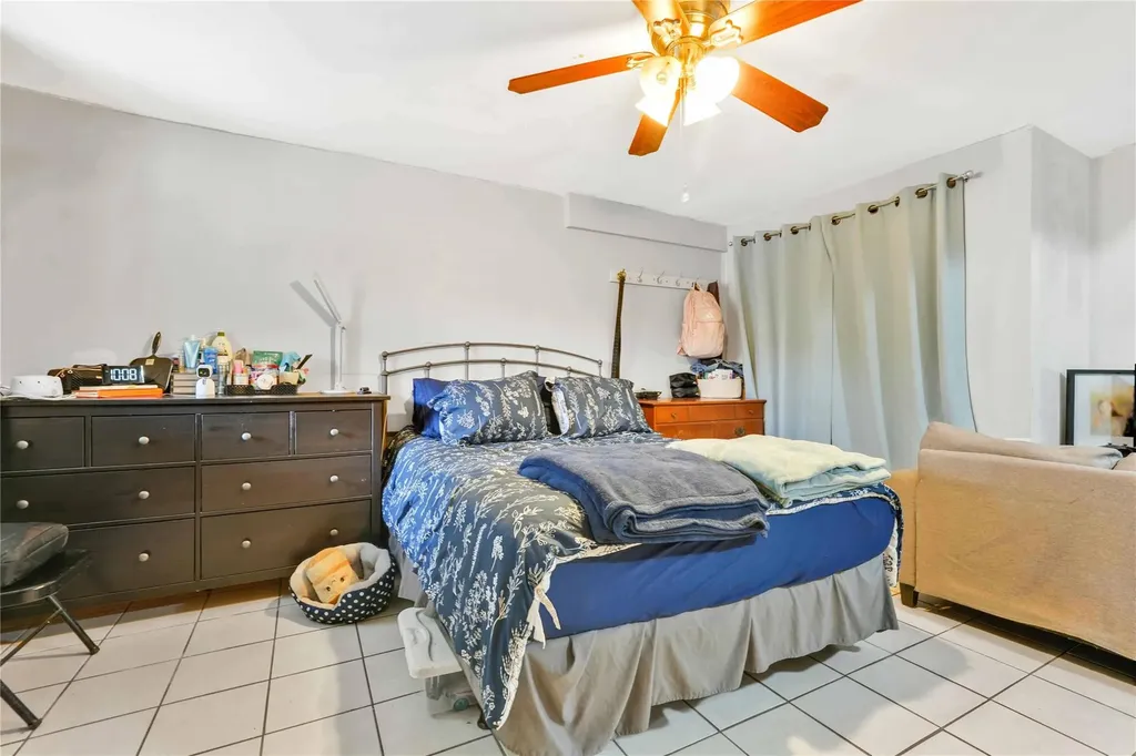 25-37 48th Street Astoria NY 11103