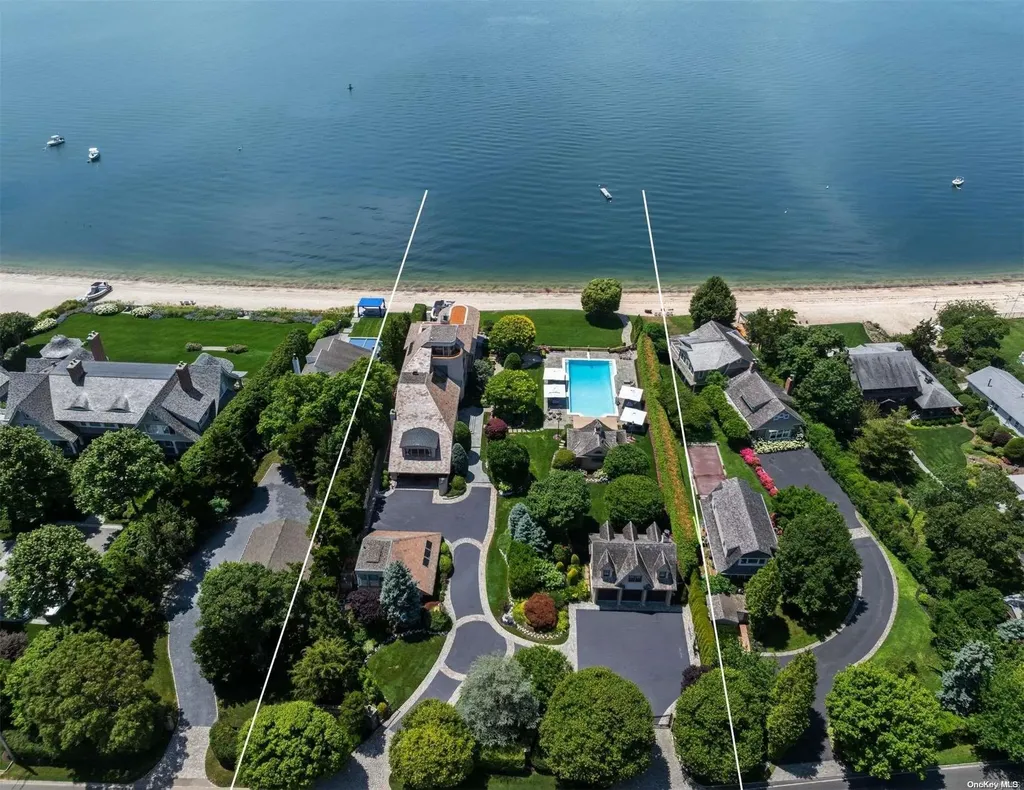 241 Asharoken Avenue Asharoken NY 11768
