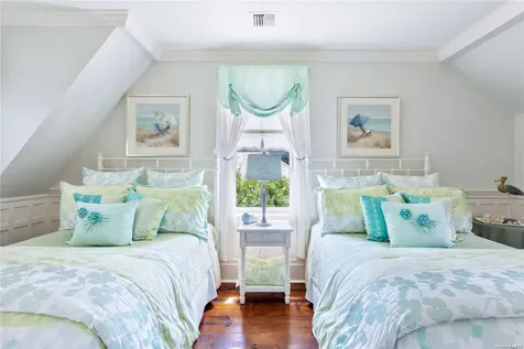 241 Asharoken Avenue Asharoken NY 11768