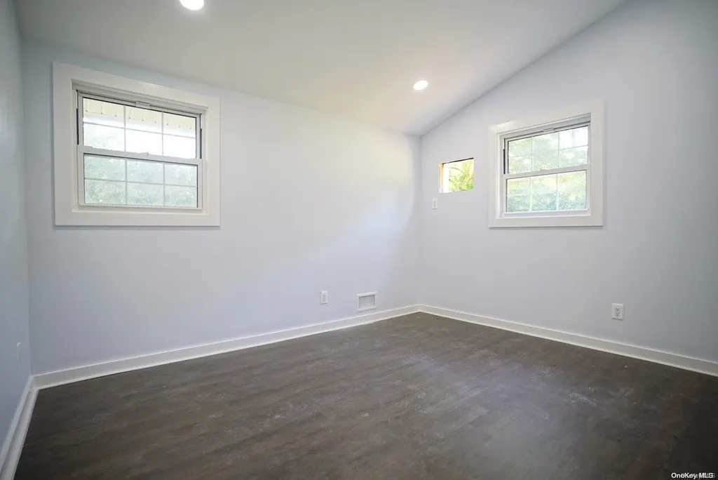 1 Pine Hill Lane Dix Hills NY 11746