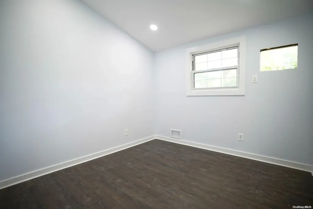 1 Pine Hill Lane Dix Hills NY 11746