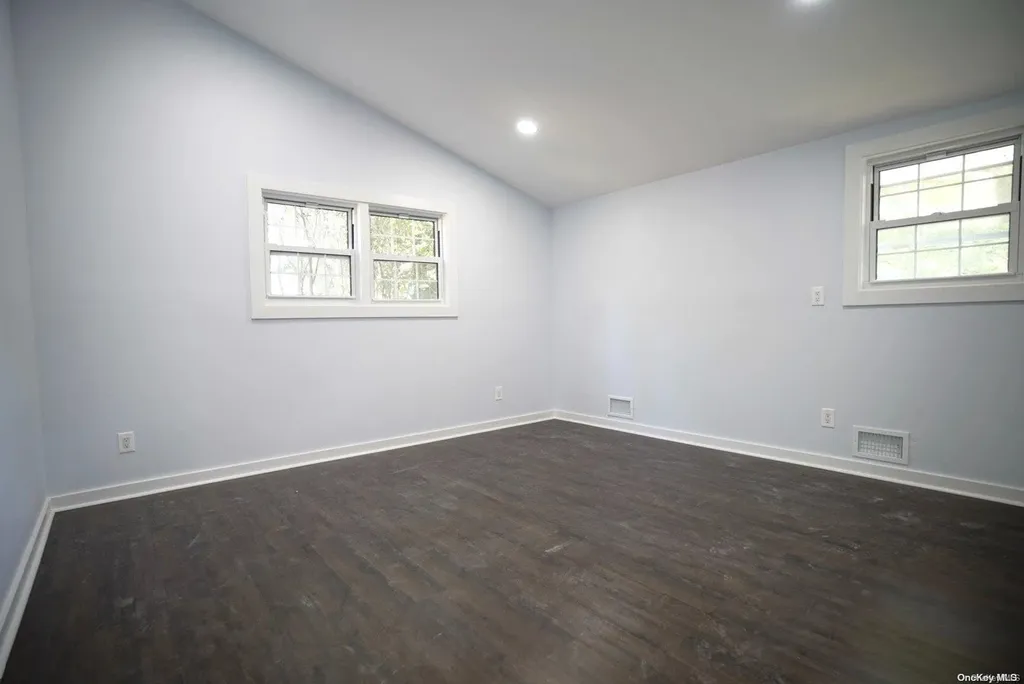 1 Pine Hill Lane Dix Hills NY 11746