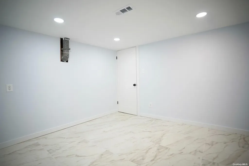1 Pine Hill Lane Dix Hills NY 11746