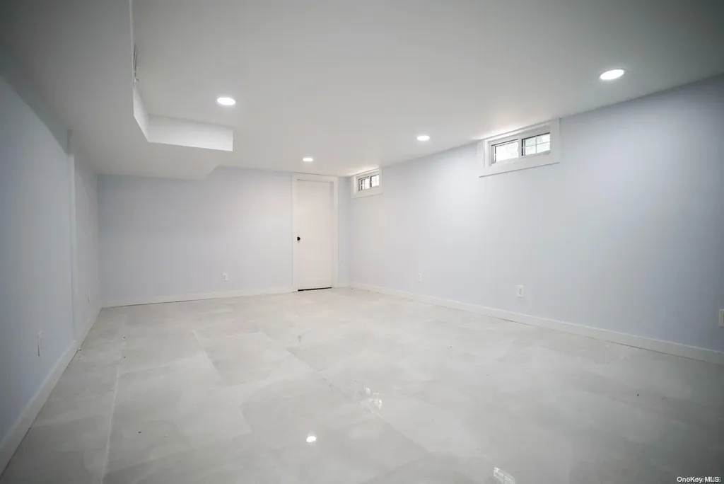 1 Pine Hill Lane Dix Hills NY 11746