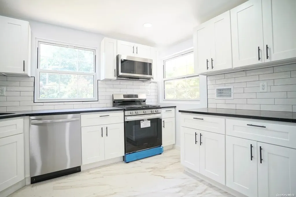 1 Pine Hill Lane Dix Hills NY 11746