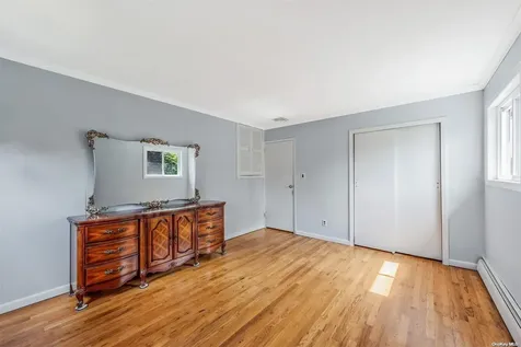 424 Spangle Drive North Babylon NY 11703