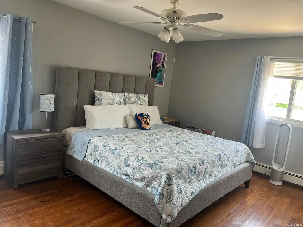 526 Narland Lane North Babylon NY 11703