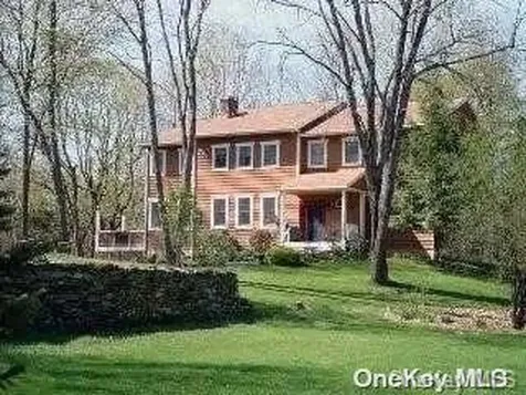 217 Browns Pond Road Hyde Park NY 12538