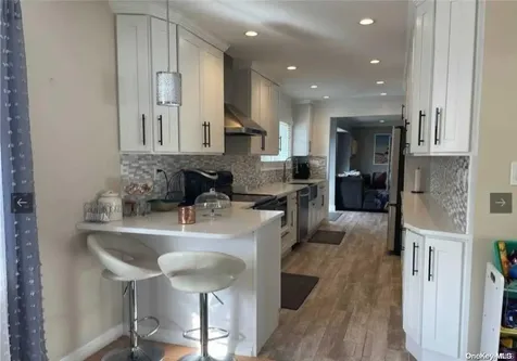 533 Goodrich Avenue North Babylon NY 11703