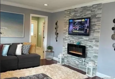 533 Goodrich Avenue North Babylon NY 11703