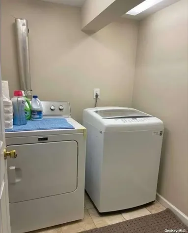 533 Goodrich Avenue North Babylon NY 11703