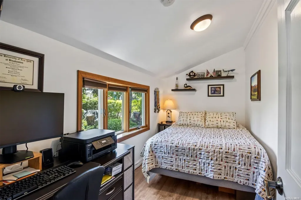 517 Raynor Avenue Riverhead NY 11901