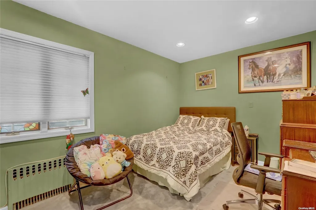 48 Chatham Road Hewlett NY 11557