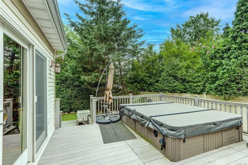 48 Chatham Road Hewlett NY 11557