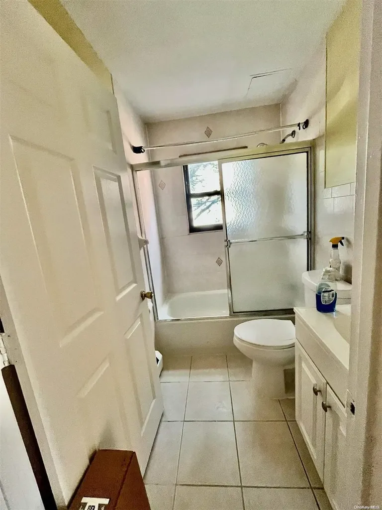 314 E 35th Street Brooklyn NY 11203