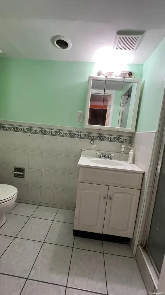 748 E 82nd Street Brooklyn NY 11236