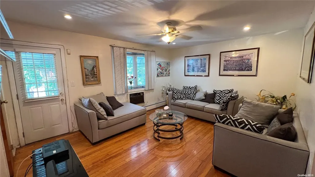 748 E 82nd Street Brooklyn NY 11236