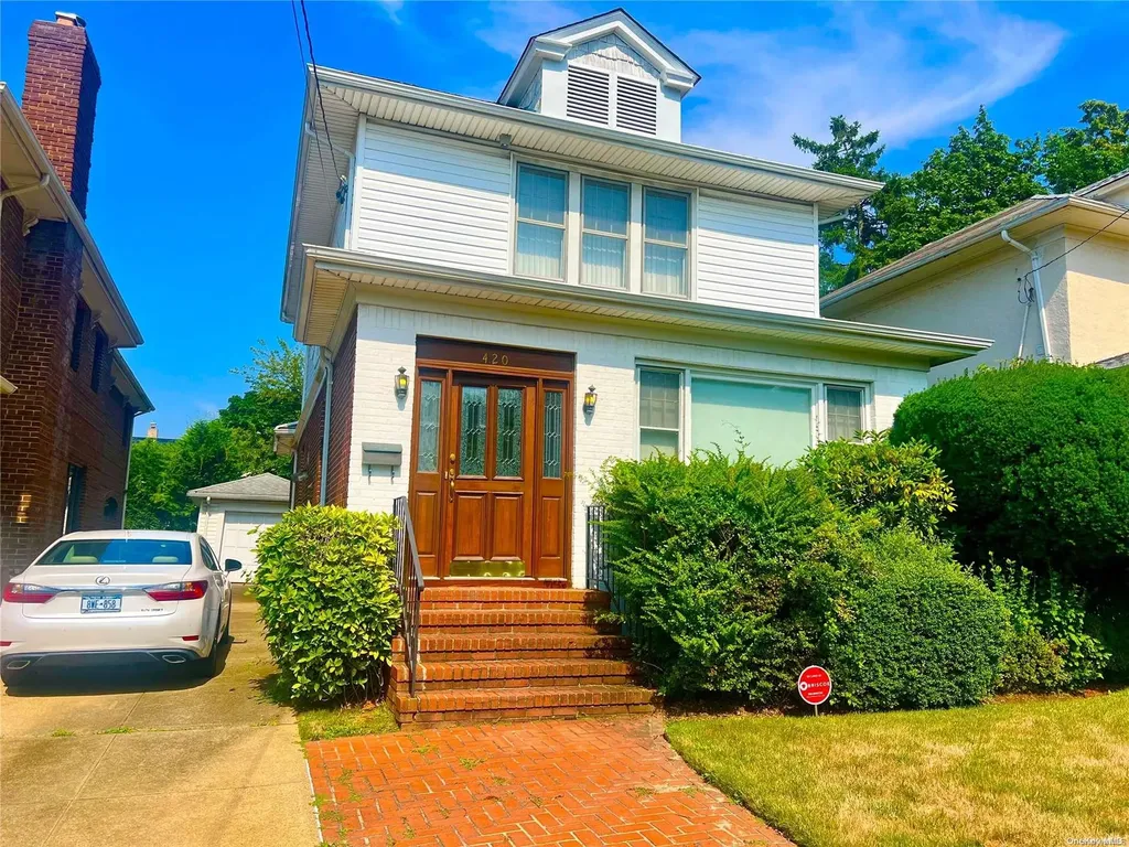 420 Arlington Road Cedarhurst NY 11516