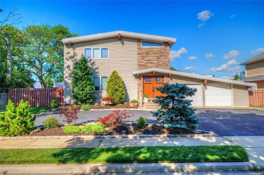 3389 Ocean Avenue Oceanside NY 11572