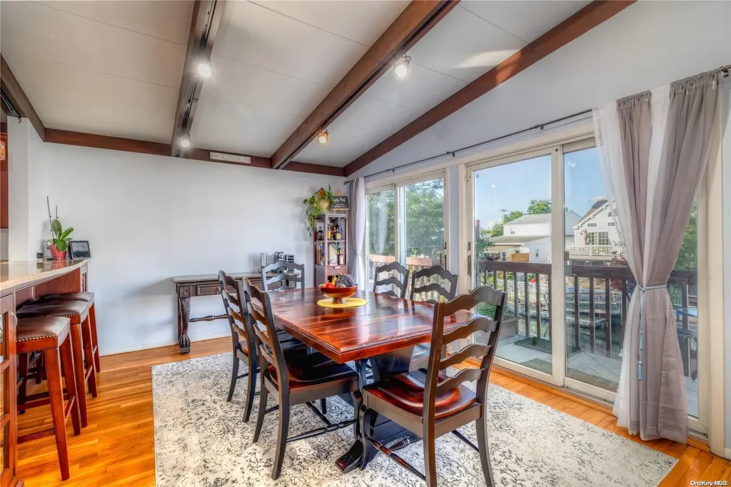 3389 Ocean Avenue Oceanside NY 11572