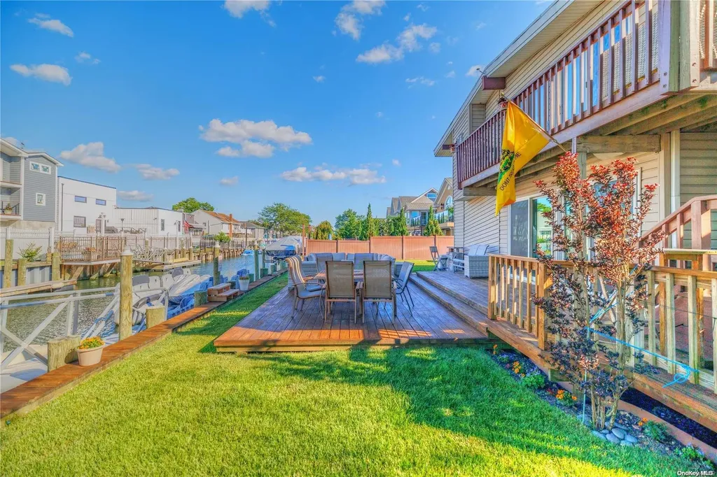 3389 Ocean Avenue Oceanside NY 11572