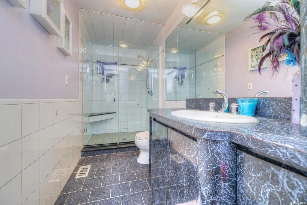 3389 Ocean Avenue Oceanside NY 11572