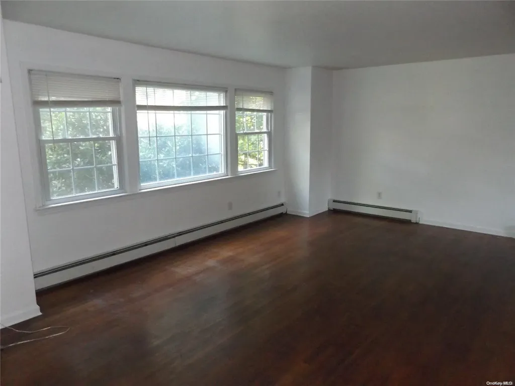 2 Terrill Lane Kings Park NY 11754