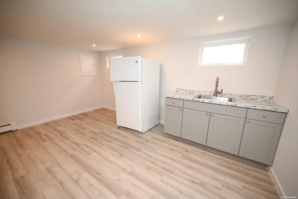 165 Belmont Boulevard Elmont NY 11003