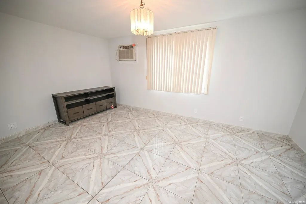 165 Belmont Boulevard Elmont NY 11003